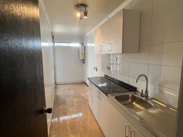 Excelente ubicacion, departamento 78m2 2D 2B Florencio Barrios