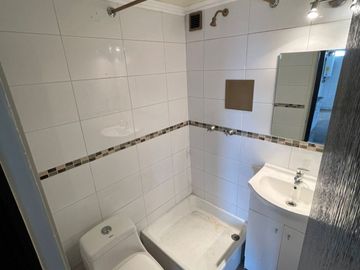 Excelente ubicacion, departamento 78m2 2D 2B Florencio Barrios