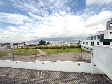 Departamento de Venta sector la Kennedy Norte de Quito