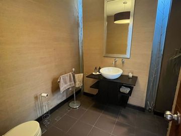 Exclusiva Casa en Venta en Urb. Rincón de la Planice II Etapa - Pachacamac / Estilo, Confort y Amplitud
