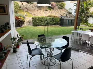 Exclusiva Casa en Venta en Urb. Rincón de la Planice II Etapa - Pachacamac / Estilo, Confort y Amplitud