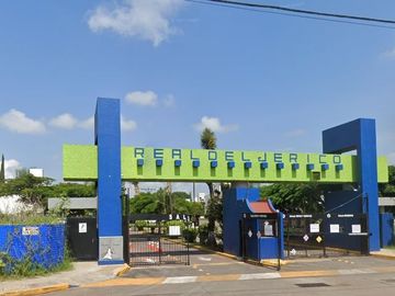 Linda y amplia casa en remate en Real de Jericó, Zamora, Michoacán!