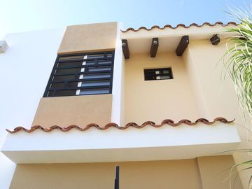 Encantadora Casa en Venta Amueblada en Los Médanos Residencial | Puerto Vallarta - ¡Lista para Vivir!