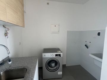 Venta de departamento en Santa Catalina 2 Habitaciones y cochera