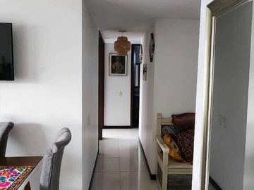 VENDO APARTAMENTO DE 3 ALCOBAS CON ASCENSOR EN EL SECTOR DE LAURELES, MANIZALES
