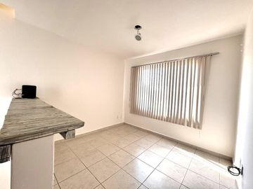 Casa en Venta en Puerta de Piedra con 64 m2 de terreno excedente