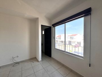 Casa en Venta en Puerta de Piedra con 64 m2 de terreno excedente