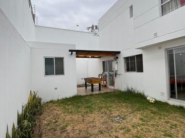 Casa en venta en Cumbaya, sector Vieja Hacienda