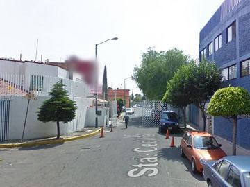 Linda y amplia casa en remate en Cafetales II, Coyoacán, Ciudad de México!