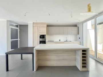 CONCON VENTA CASA A ESTRENAR 3D 4B CON VISTA EN CONDOMINIO