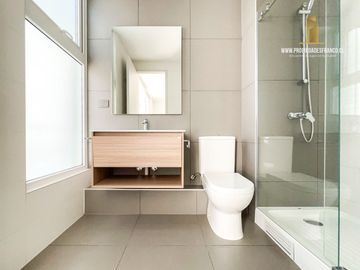CONCON VENTA CASA A ESTRENAR 3D 4B CON VISTA EN CONDOMINIO