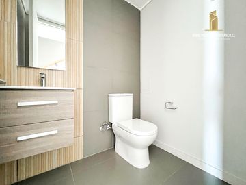 CONCON VENTA CASA A ESTRENAR 3D 4B CON VISTA EN CONDOMINIO