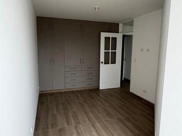 Vendo En Estreno Lindo Duplex ,Mejor Zona La Calera De La Merced $ 116,500 Negociable