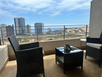 Se Vende Departamento 3 Habitaciones 3 Baños Vista. Al Mar