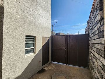 Casa en venta sin muebles 2D 1.5B Condominio Los Lucumos, sector Bosque Orte. III, Coquimbo
