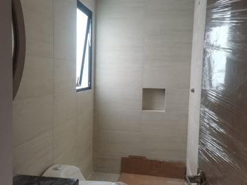 DEPARTAMENTE EN VENTA ORIZABA VERACRUZ COL BENITO JUAREZ NUEVO, CON ACABADOS DE LUJO Y A 1 CALLAE DE AUTOBUS GRATUITO