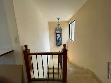 Venta Casa de 2 niveles, 7 Habs. + PH independiente en Coyoacán