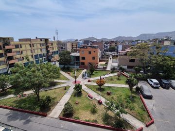 ¡Tu Nuevo Hogar en el Rímac – Vista al Parque y Precio de Ocasión!