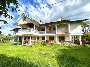 CASA  CAMPESTRE  EN VENTA SECTOR LA TEBAIDA QUINDIO