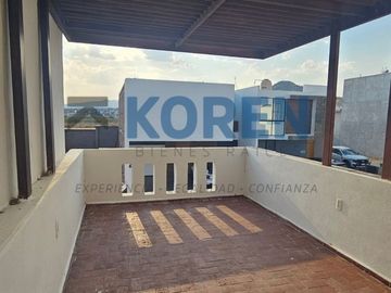 CASA EN VENTA CON RECAMARAS EN PLANTA BAJA EN RESIDENCIAL LOMBARDIA