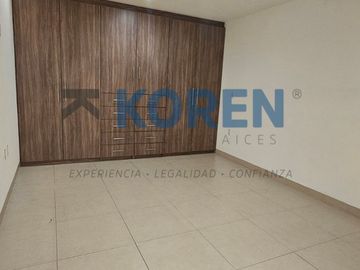 CASA EN VENTA CON RECAMARAS EN PLANTA BAJA EN RESIDENCIAL LOMBARDIA