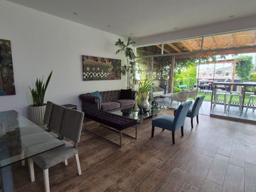 EXCLUSIVA CASA EN VENTA CASUARINAS SUR