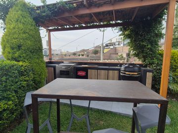 EXCLUSIVA CASA EN VENTA CASUARINAS SUR