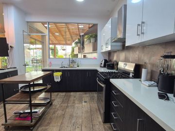 EXCLUSIVA CASA EN VENTA CASUARINAS SUR