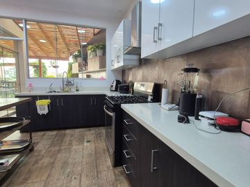 EXCLUSIVA CASA EN VENTA CASUARINAS SUR
