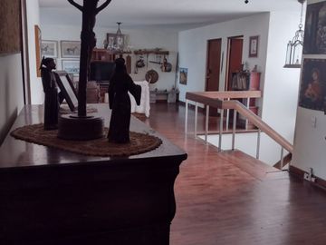 Preciosa casa en chorrillos frente al mar