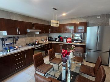 CASA EN VENTA FRACCIONAMIENTO FUENTES DEL MOLINO, CUAUTLANCINGO,PUEBLA