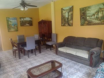 Se vende Casa con magnifica vista y amoblada en Cieneguilla
