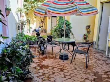 CASA EN VENTA EN ESQUIN, URB. JORGE CHAVEZ CALLAO, CERCA DE LA AV. TOMAS VALLE Y PACASMAYO