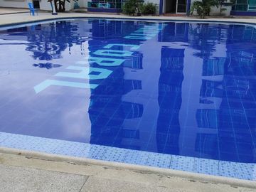 🏢 VENDO HERMOSO DEP. - TRES DORMITORIOS - QUINTO PISO. (TONSUPA - Club Resort del Pacífico) $65,000.oo