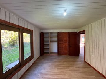Casa nueva de 1 piso orilla pavimento km 20 camino a Cato