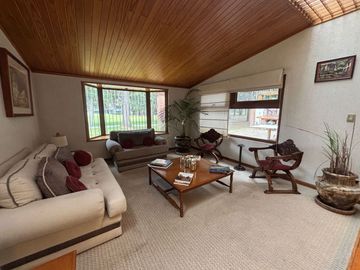 Residencia con Vista al Campo de Golf en Club de Golf San Carlos, Metepec