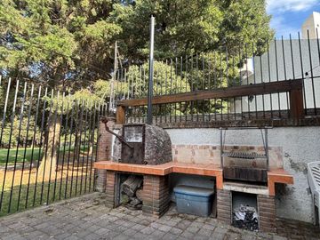 Residencia con Vista al Campo de Golf en Club de Golf San Carlos, Metepec