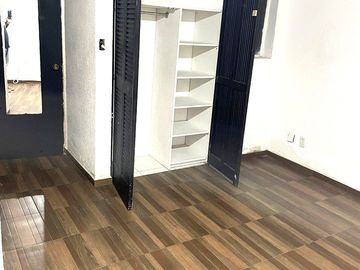 Departamento en Venta en la Del Valle