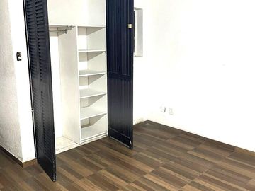 Departamento en Venta en la Del Valle