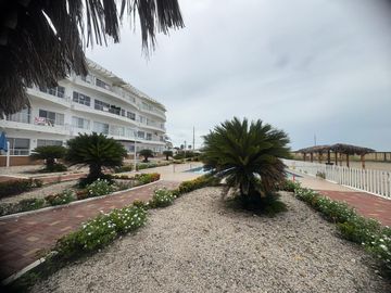 VILLAMIL PLAYAS VENDO CON PRECIO DE OPORTUNIDAD DPTO EN ALTAMAR 1