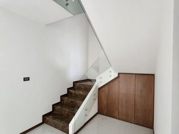 Privacidad, Espacio y Seguridad - Casa Nueva zona Monte Magno