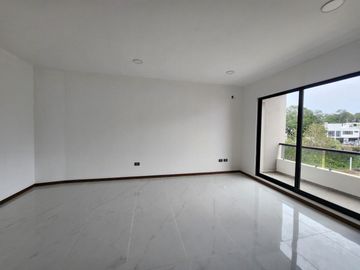 Privacidad, Espacio y Seguridad - Casa Nueva zona Monte Magno