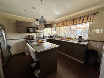 Venta Linda Casa 3d2b En Sector Las Mariposas Km 12, Chillán