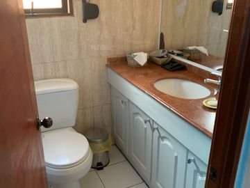 Casa 4D 4B con Piscina 140m2 y 299m2 terreno