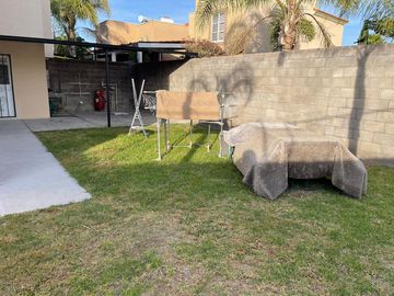 CASA EN VENTA EN RANCHO SANTA MÓNICA