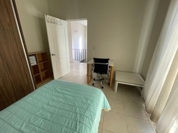 CASA EN VENTA EN RANCHO SANTA MÓNICA