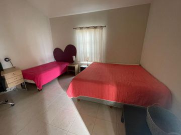 CASA EN VENTA EN RANCHO SANTA MÓNICA