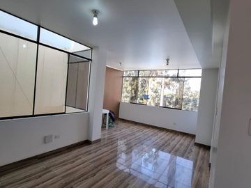 EN VENTA HERMOSO DEPARTAMENTO EN URB. EL PACÍFICO EN SMP