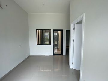 Rumah Bagus Siaphuni Di Cluster U Vile Bintaro Deket UPJ