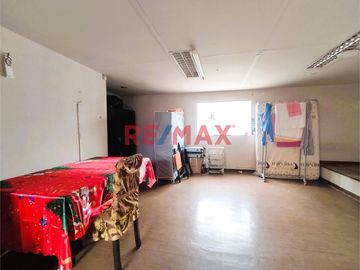 CASA CÉNTRICA EN SANTA BEATRIZ | CERCA AL PARQUE DE LAS AGUAS | A UN PASO DE LA AV. AREQUIPA Y PETTIT THOUARS